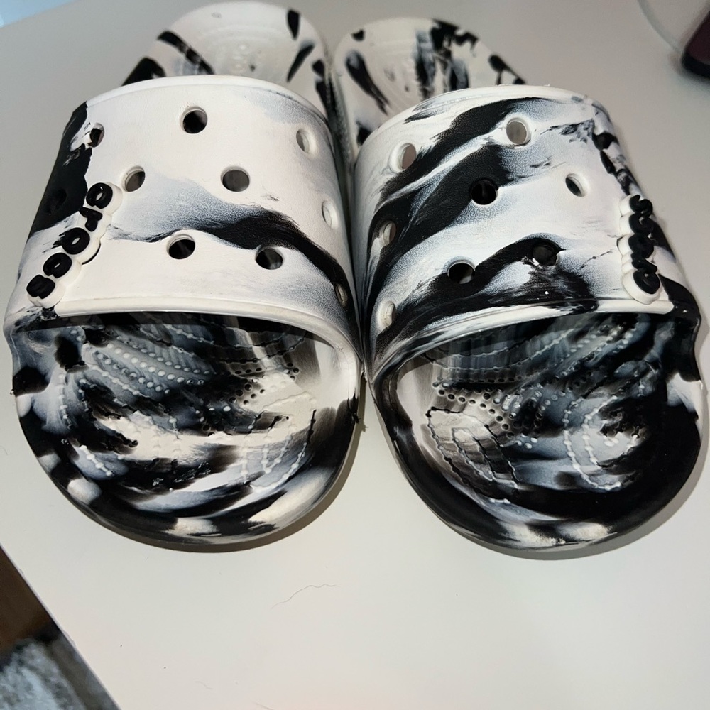Crocs Slides